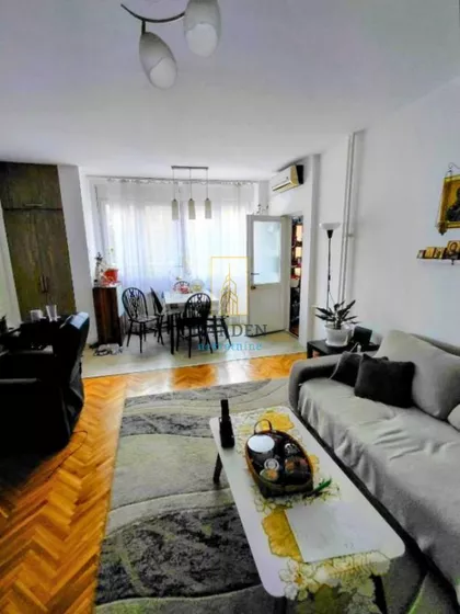 10. avijatičara | 4zida.rs