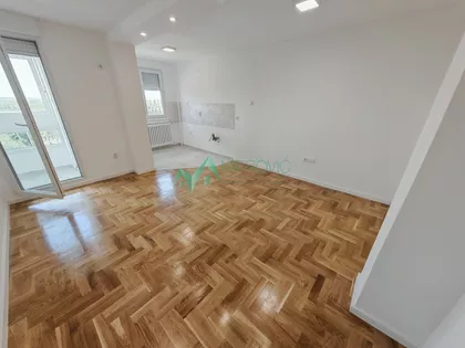 Novo Naselje | 4zida.rs