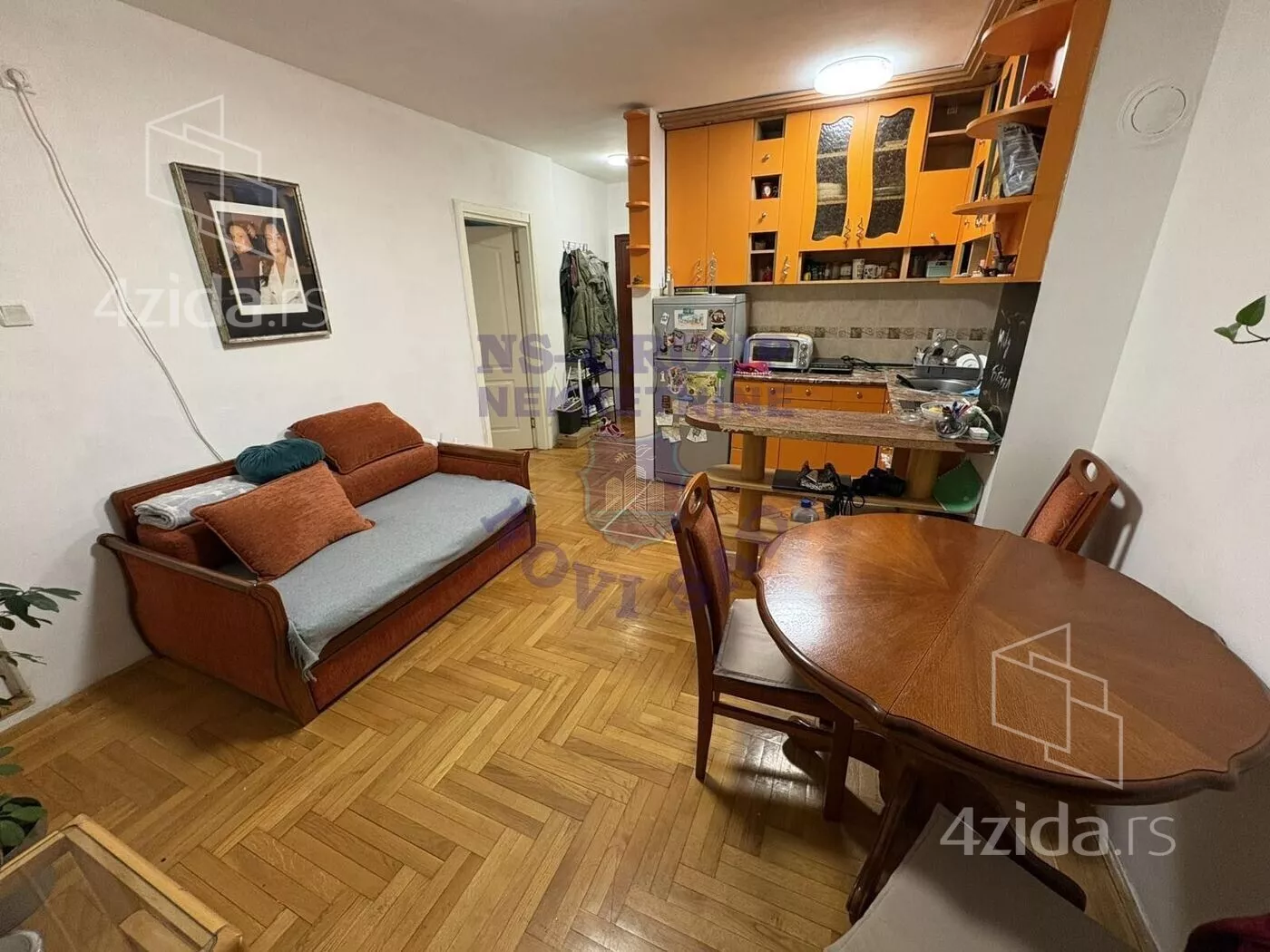 Jednoiposoban stan | 4zida