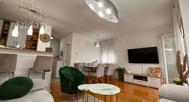 Petosoban stan | 4zida