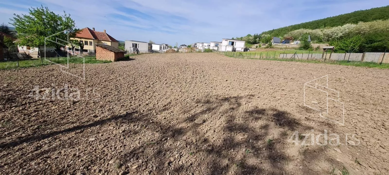 Građevinsko zemljište | 4zida