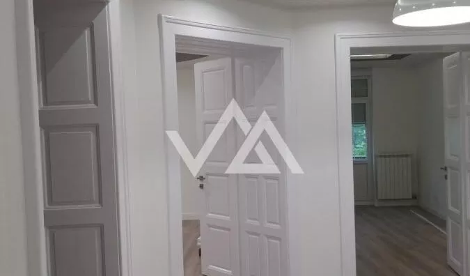 Šestosoban stan | 4zida