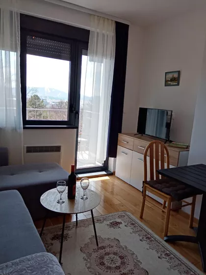 Kiridžijska 35A | 4zida.rs