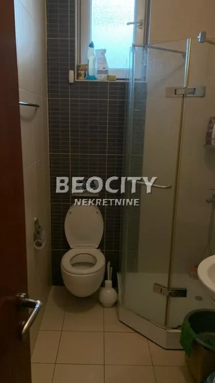 Vojvode Bojovića | 4zida.rs