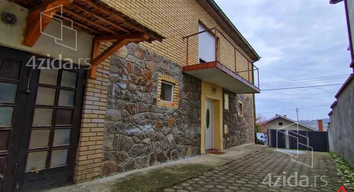 Kuća | 4zida