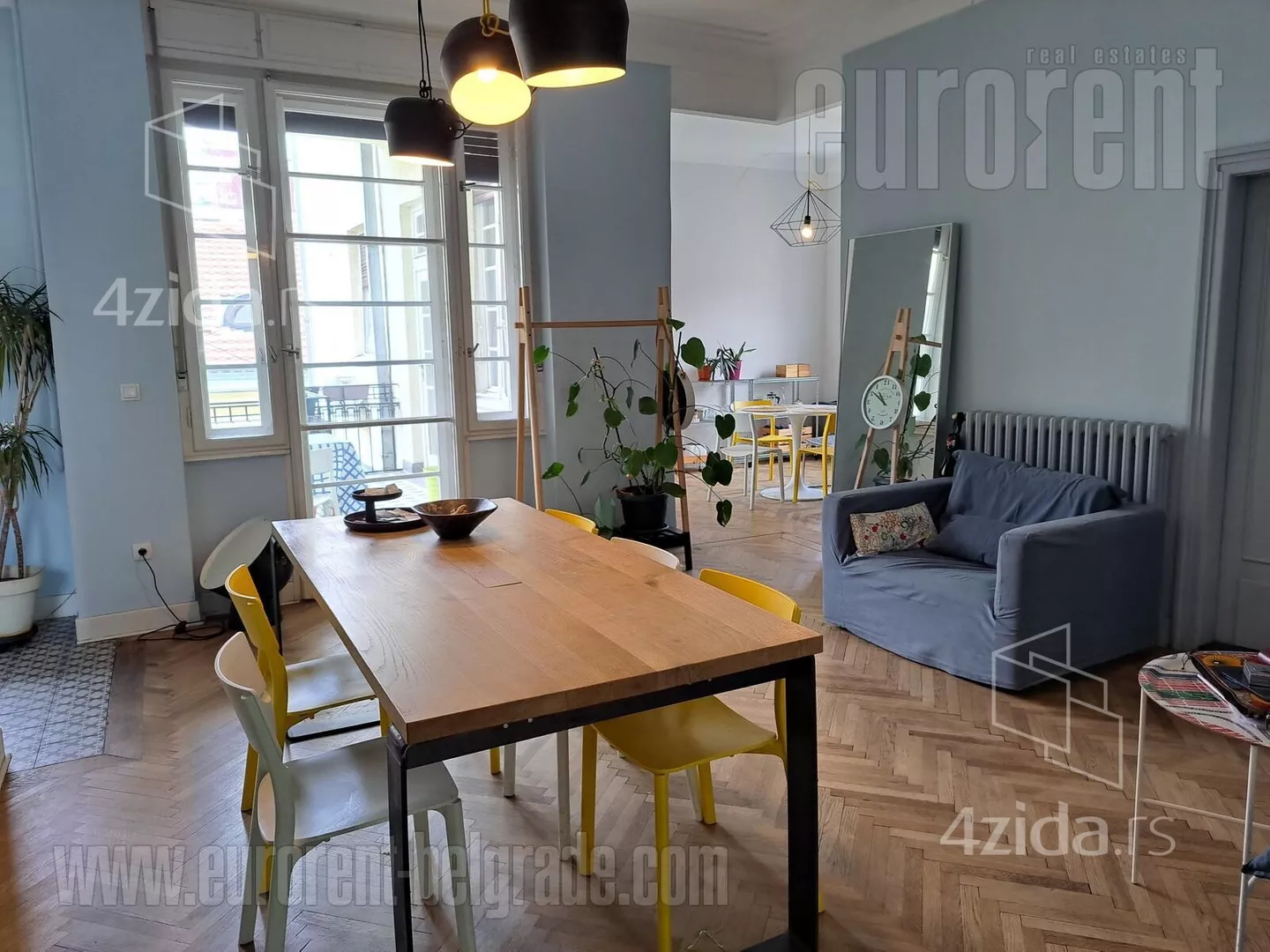 Petosoban stan | 4zida