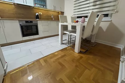 Bele Gabrića 12 | 4zida.rs