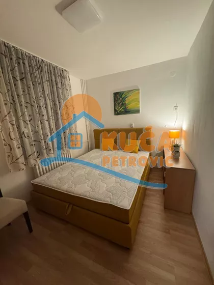 Jovana Ristića | 4zida.rs