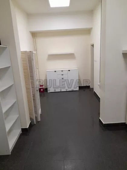 Obrenovićeva | 4zida.rs