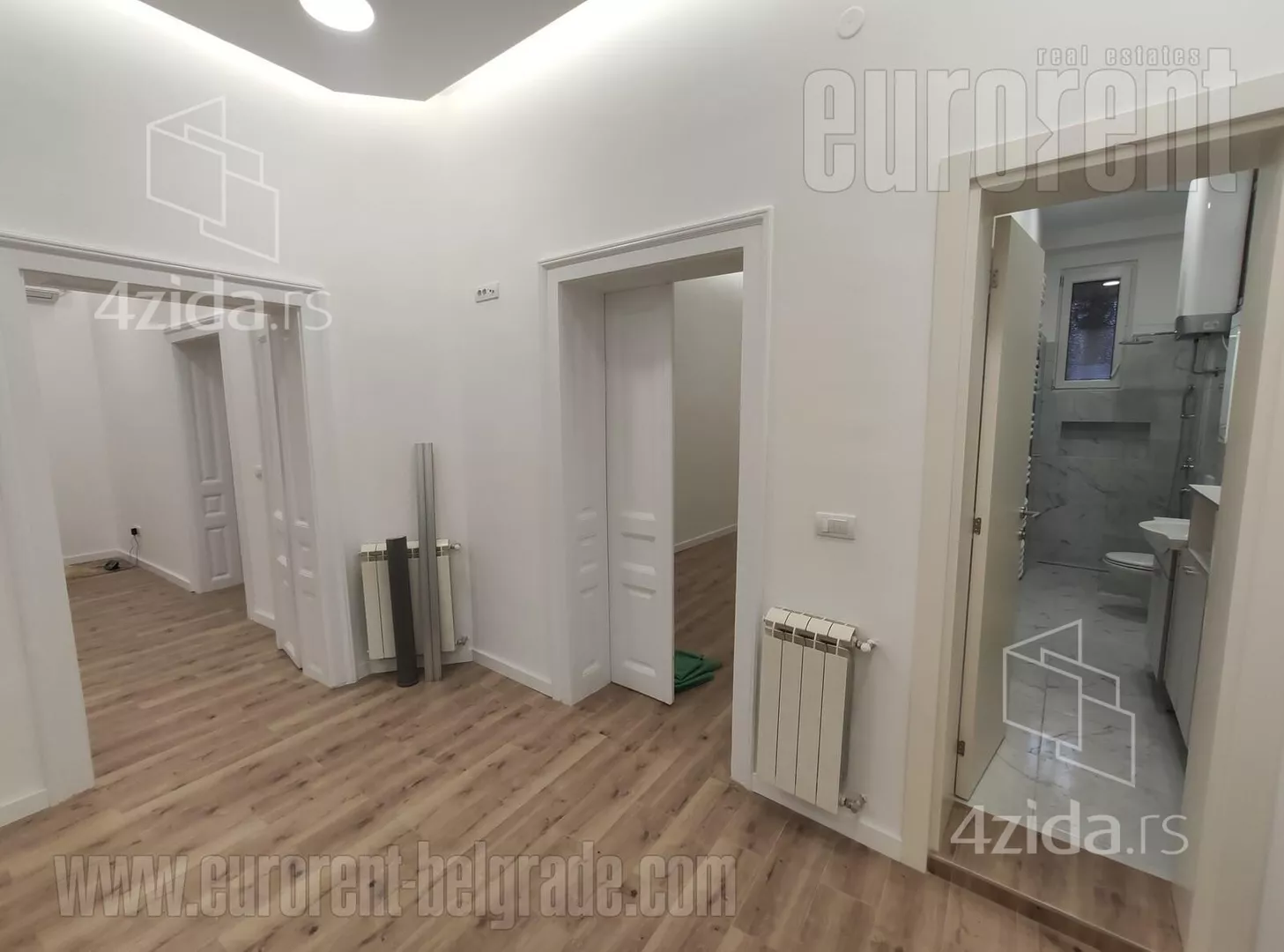 Četvoroiposoban stan | 4zida