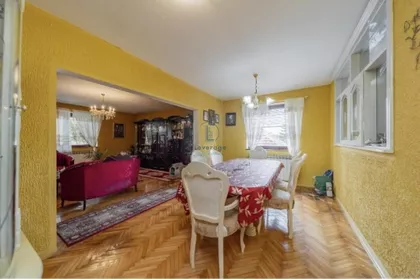 Učiteljska | 4zida.rs