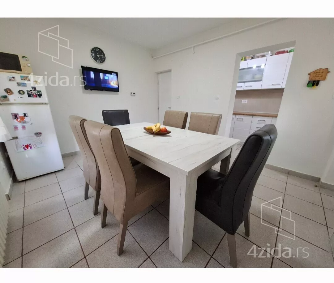 3-etažna kuća | 4zida