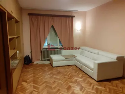 Kuća na prodaju · 117 m² · Centar 2, Gradske lokacije, Subotica