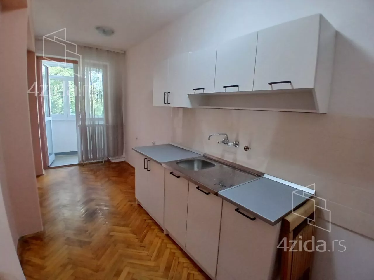 Two-room apartment for rent, Ilije Garašanina 4, 300€, 54m² — photo