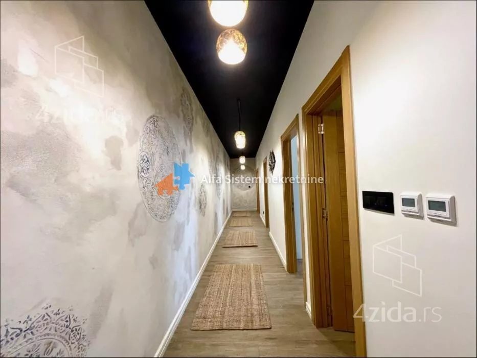 Petosoban stan | 4zida