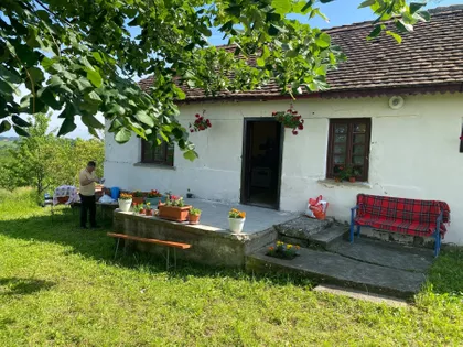 Okolne lokacije | 4zida.rs