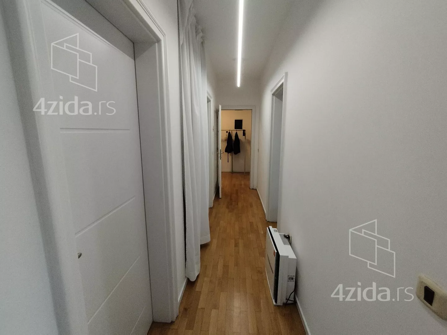 Kancelarija | 4zida