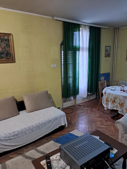 Trijangla | 4zida.rs