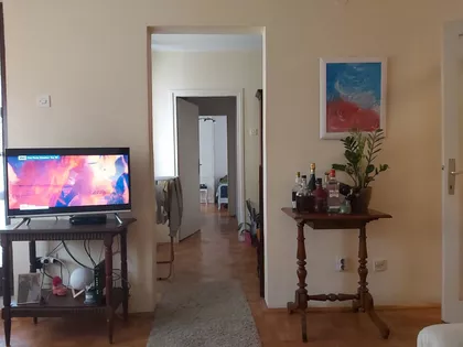 Ismeta Mujezinovića | 4zida.rs