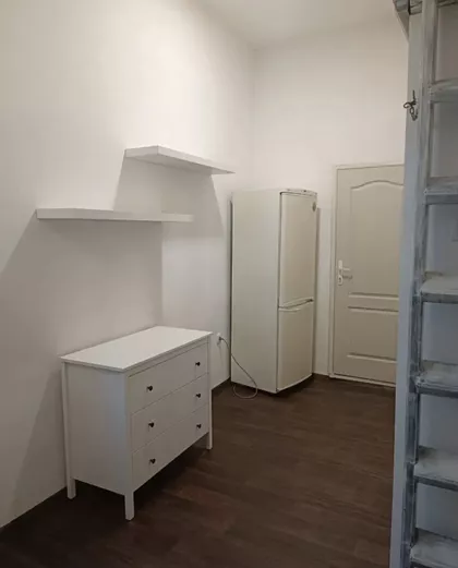 Braće Jovanovića 20 | 4zida.rs