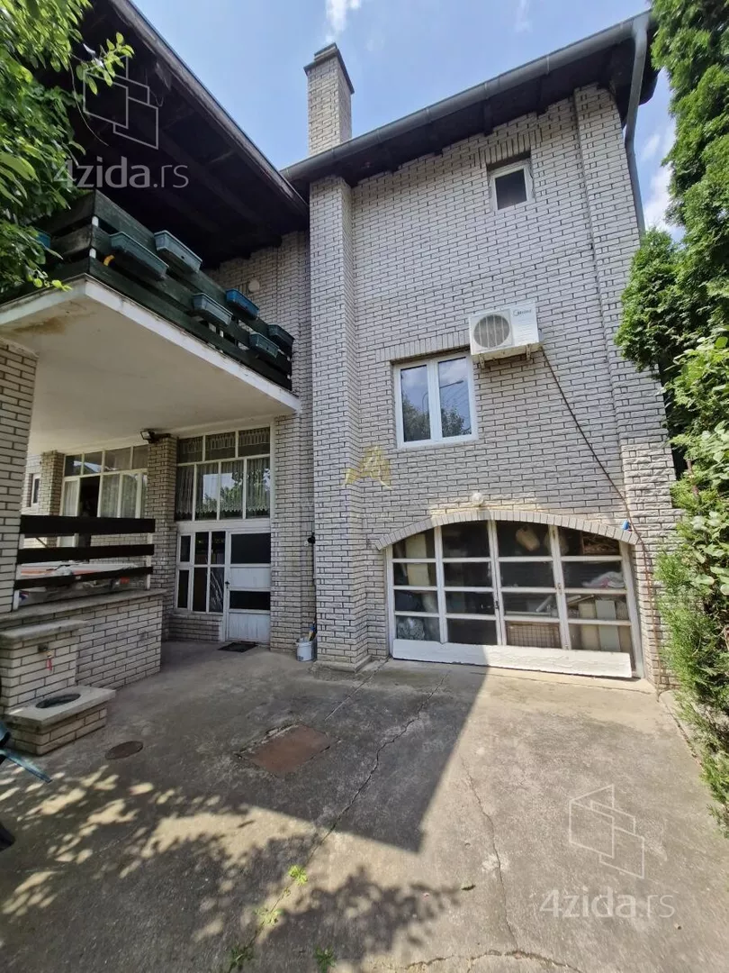 Kuća | 4zida