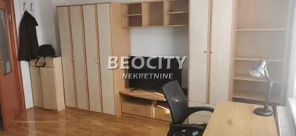 Bulevar Cara Lazara | 4zida.rs