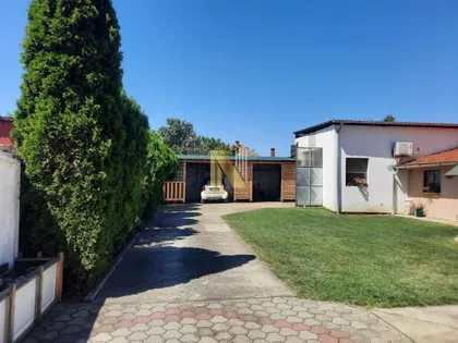 Mali Radanovac | 4zida.rs