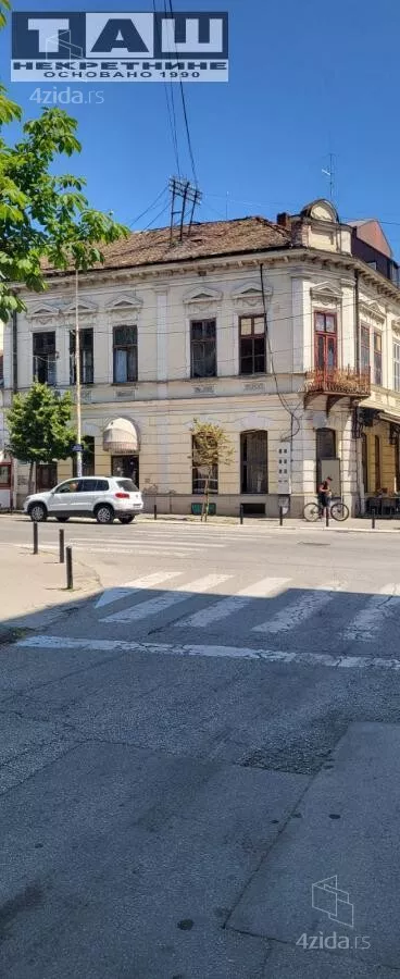 Ugostiteljski objekat | 4zida