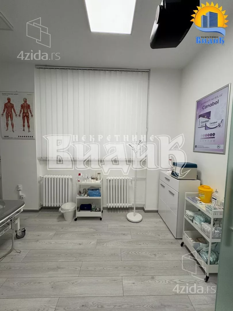 Poslovni prostor | 4zida