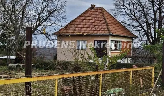 Poslovna zgrada | 4zida