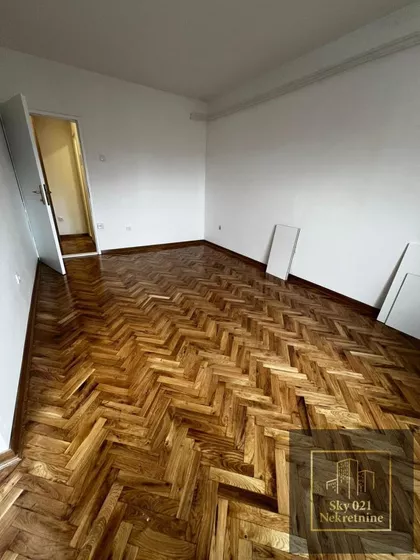 Železnička stanica | 4zida.rs