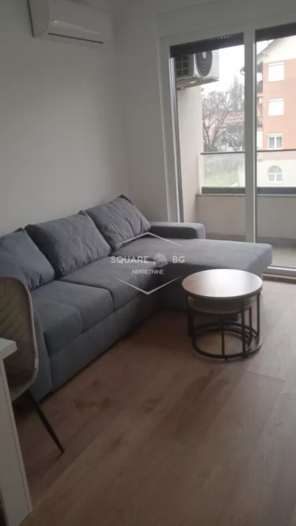 Cara Dušana | 4zida.rs