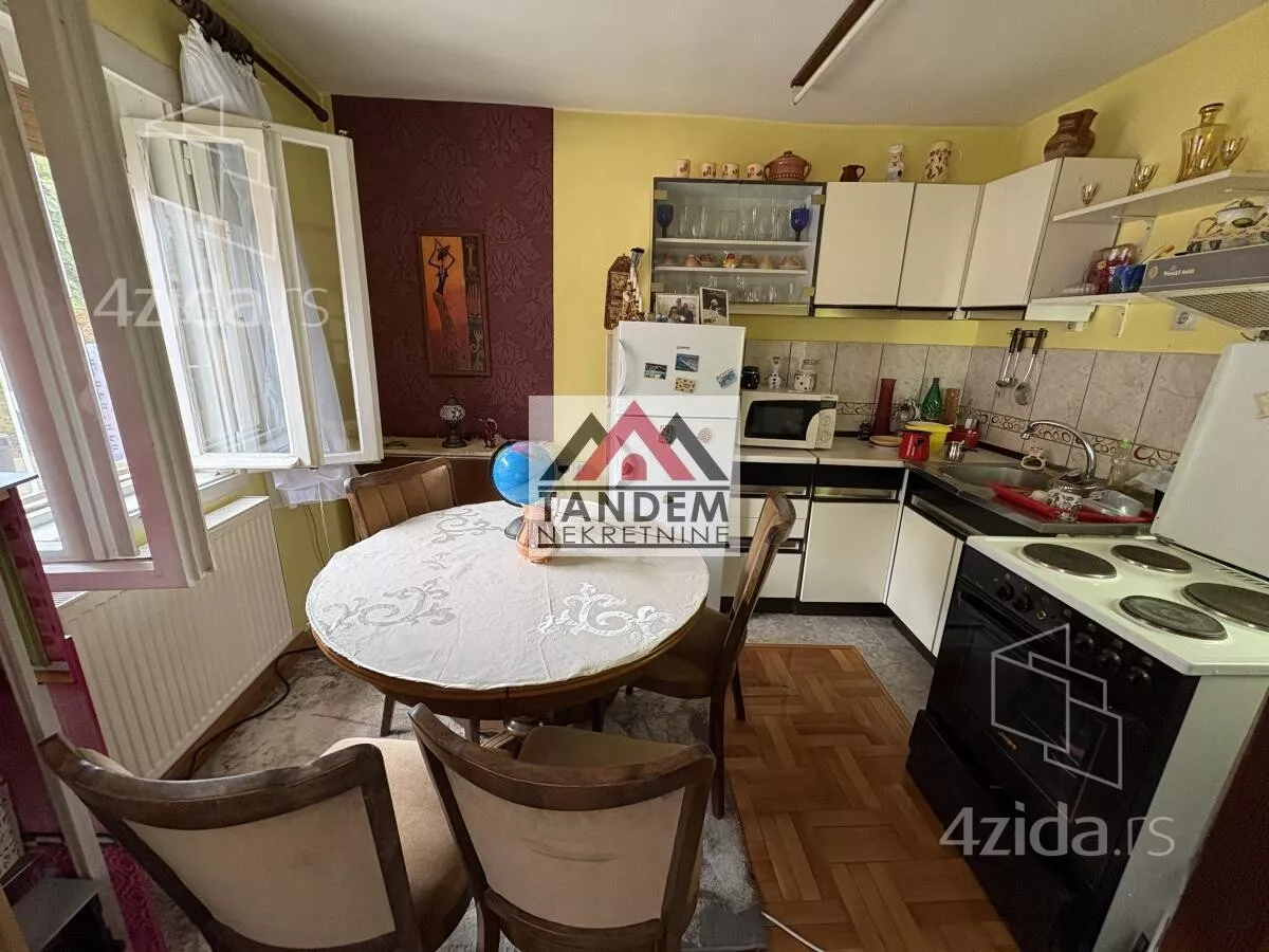 Kuća | 4zida