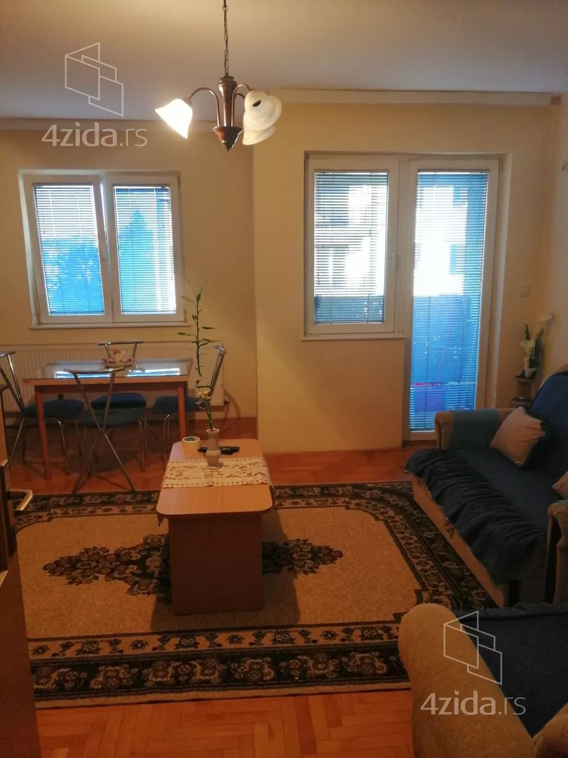 Garsonjera | 4zida