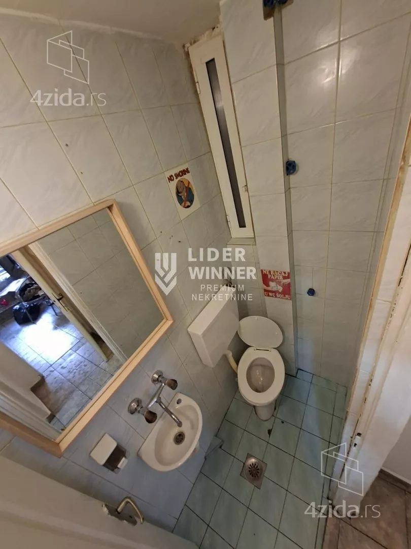 Lokal | 4zida
