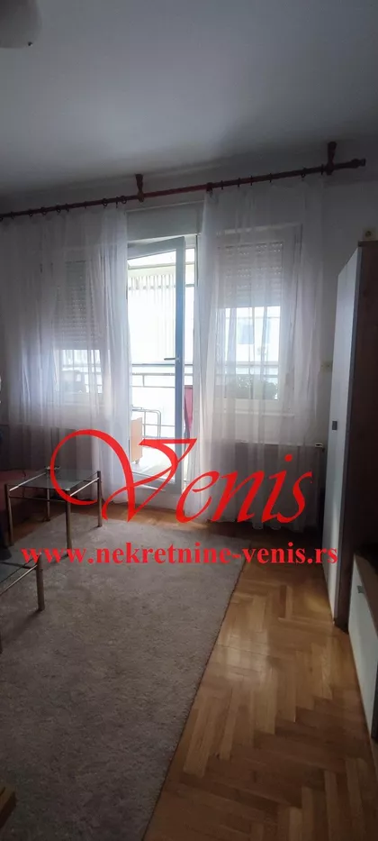 Žitni trg | 4zida.rs