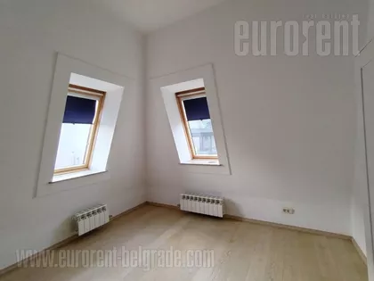 DEDINJE BELI DVOR | 4zida.rs