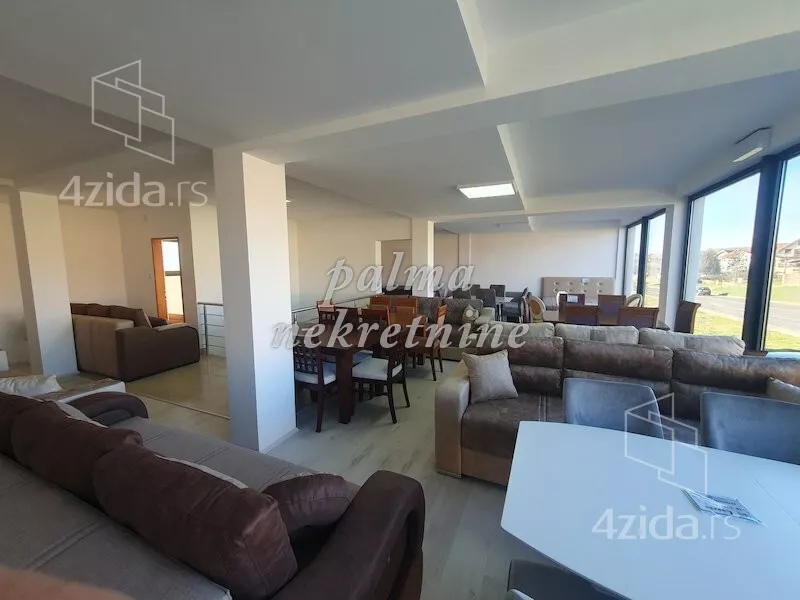 Poslovni prostor | 4zida