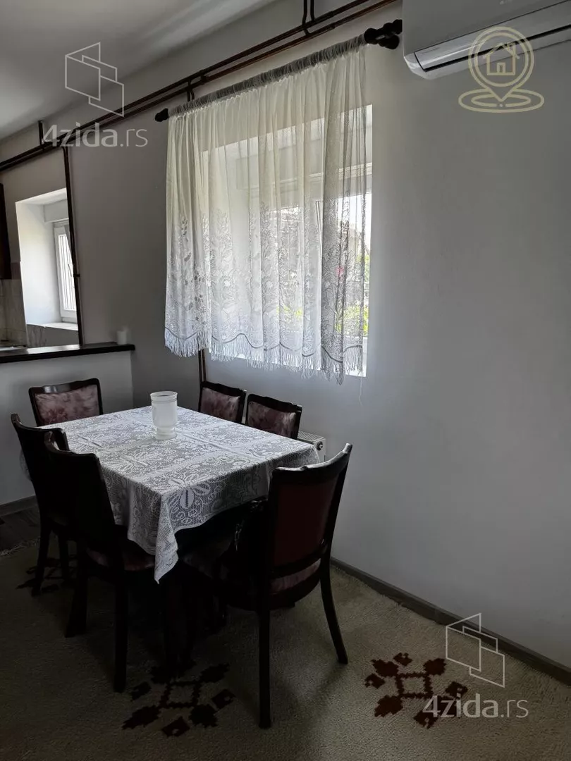 Troiposoban stan | 4zida