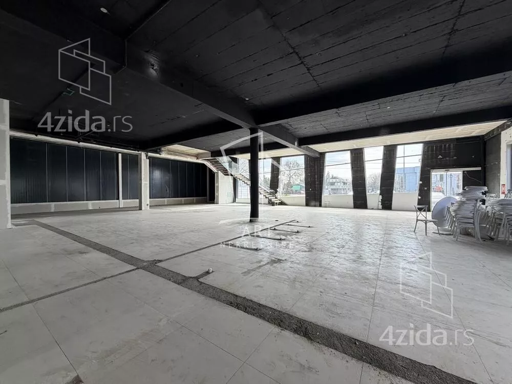 Poslovni prostor | 4zida