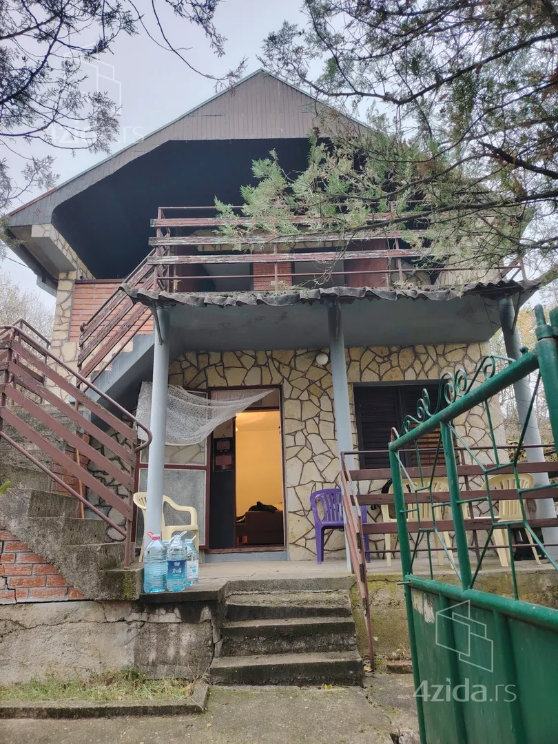 2-etažna kuća | 4zida