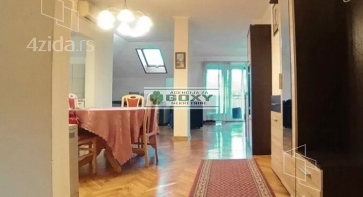 Troiposoban stan | 4zida