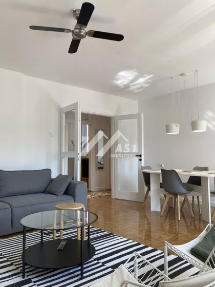 Bulevar Cara Lazara | 4zida.rs