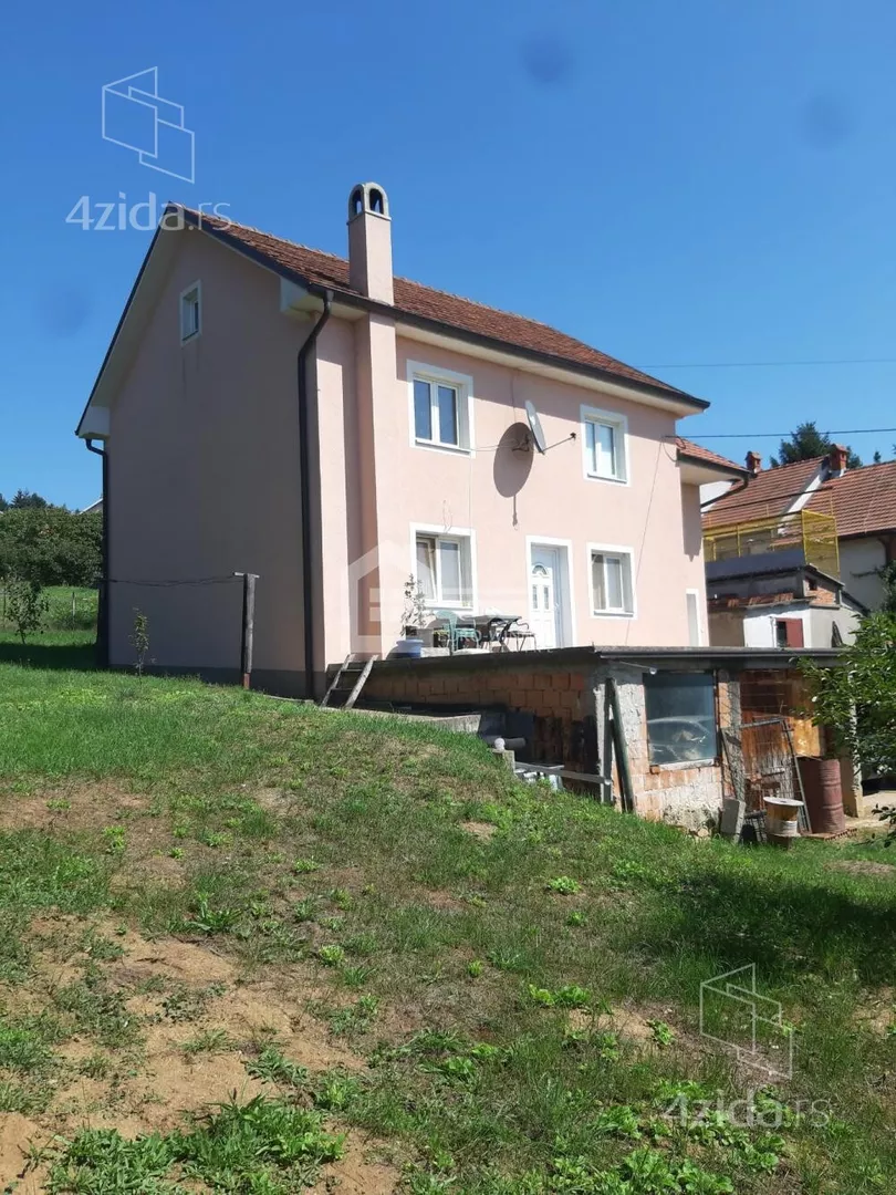 2-etažna kuća | 4zida