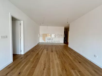 Autokomanda | 4zida.rs