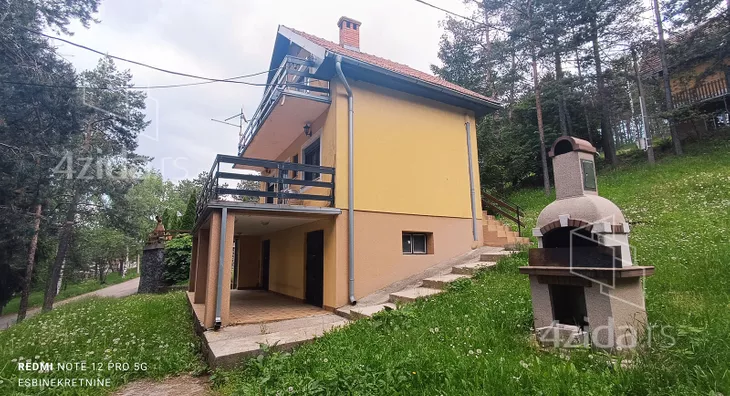 3-etažna kuća | 4zida
