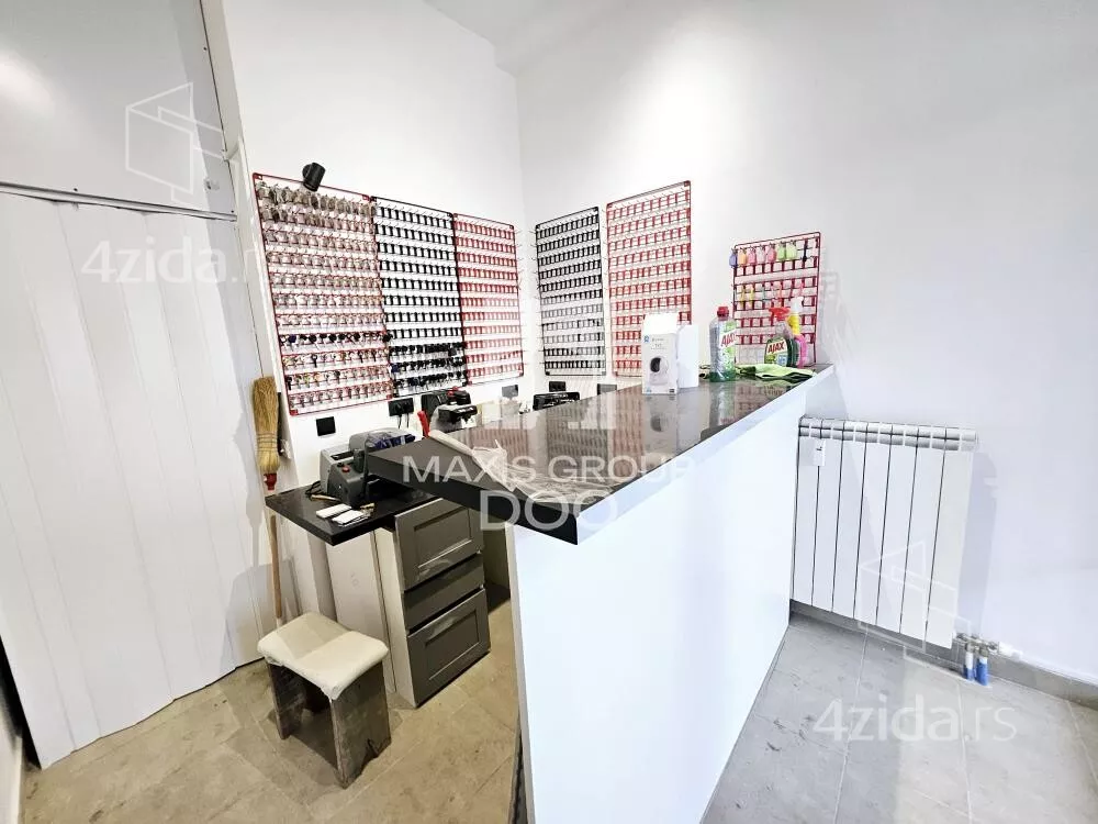 Lokal | 4zida