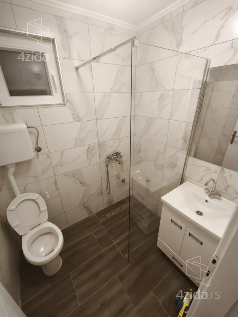 4-etažna kuća | 4zida