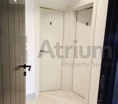 Poslovna zgrada | 4zida