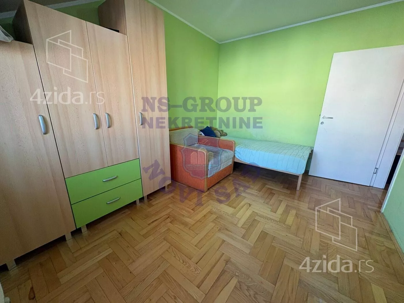 Dvoiposoban stan | 4zida